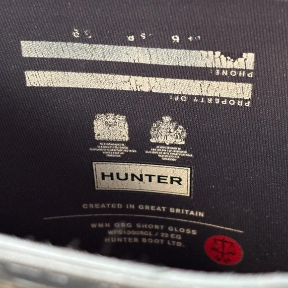 Hunter shorter rain boots size 8 gray Interior Logo Detail Rain Boot - Picture 3 of 10